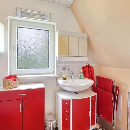 Beautiful In With Kitchen Holiday home
