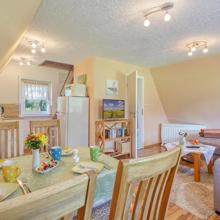 Holiday home Beautiful In With Kitchen Dabel